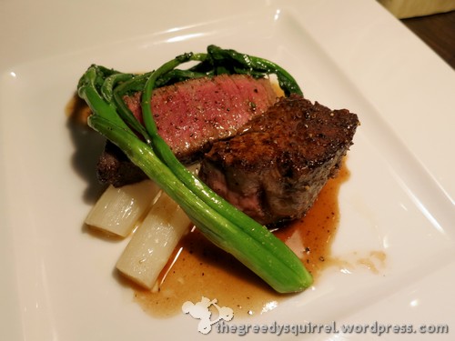 Wagyu Beef with Asparagus