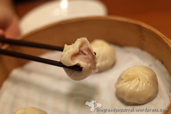 Steamed Taro Dumplings 芋泥小笼包