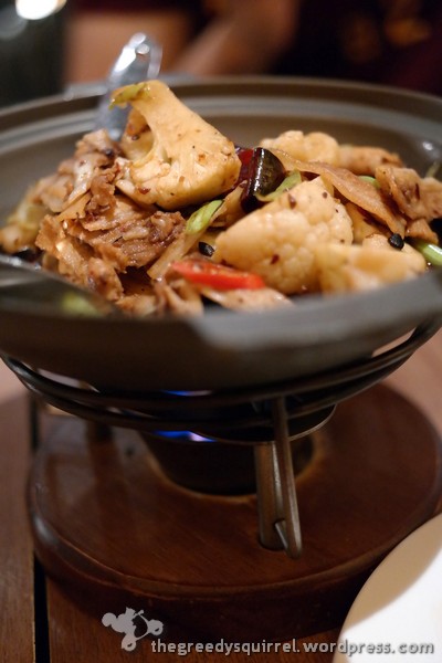 Stewed Cauliflower with Double Cooked Pork Slices in Casserole 砂锅椰菜回锅肉